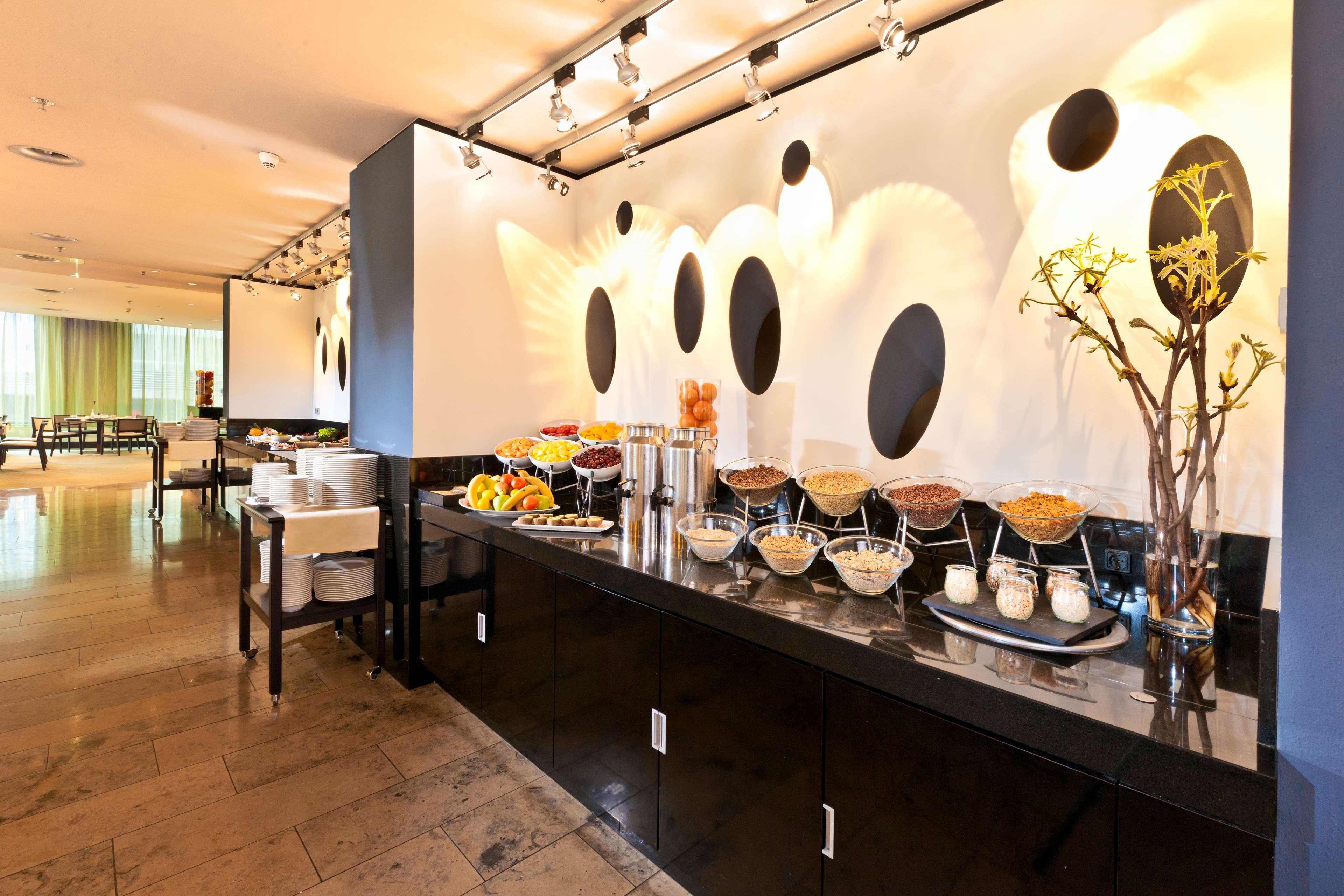 Dorint Hotel Am Heumarkt Koeln Ngoại thất bức ảnh